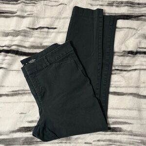 Green Old Navy High-Rise Pixie Skinny Pants